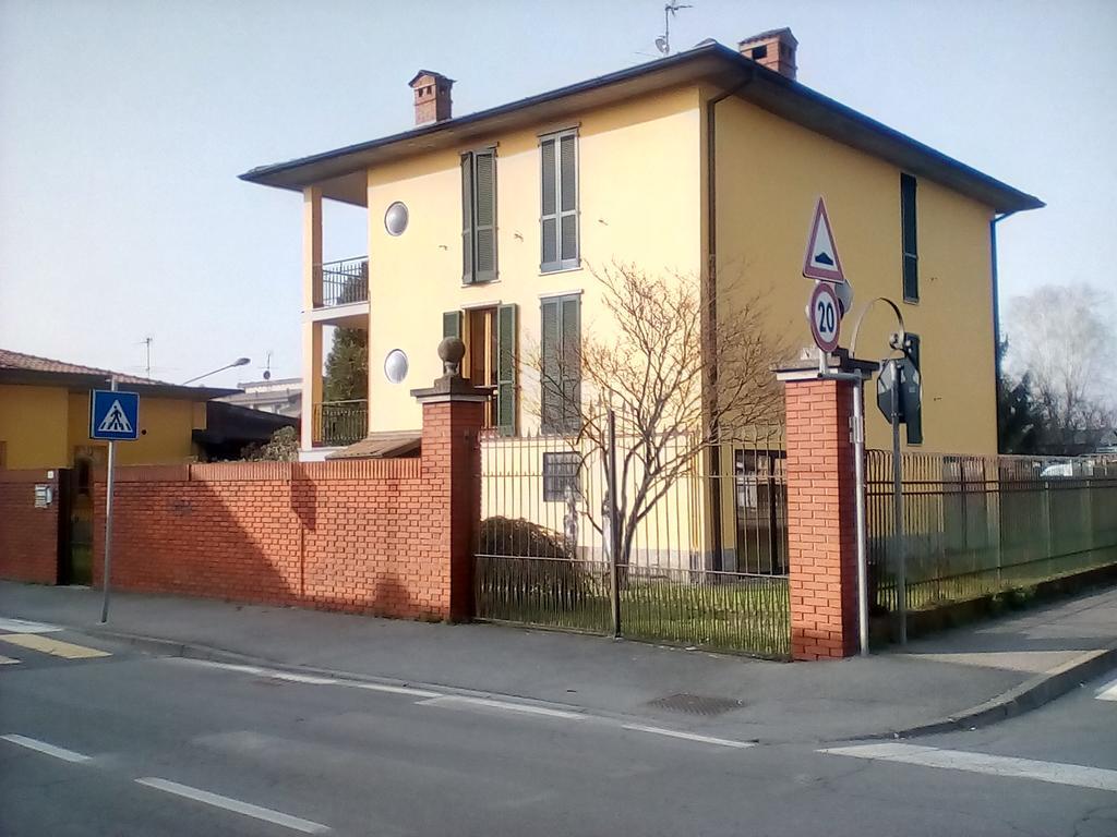 Locanda I Tarocchi Vailate 외부 사진